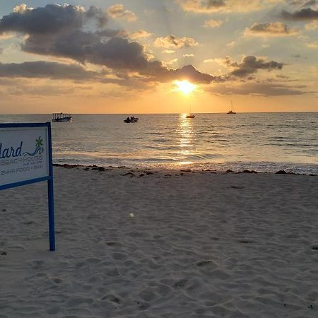 Yard Beach House เนกริล ภายนอก รูปภาพ
